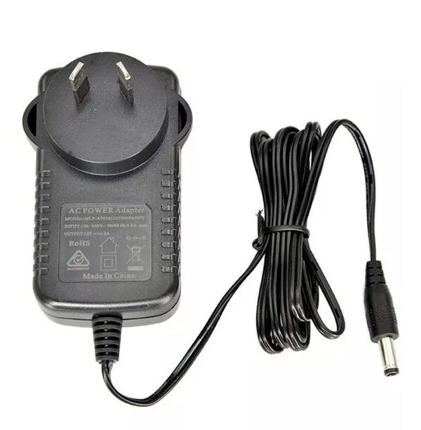 TRAFO 12V 2A PLUG 2.1mm NISUTA NS-FU122